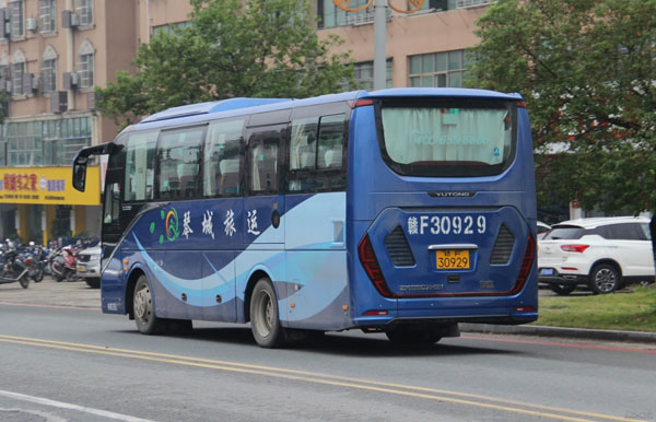 （深圳企業班車租賃）保障企業財務現金流，保障上下班
